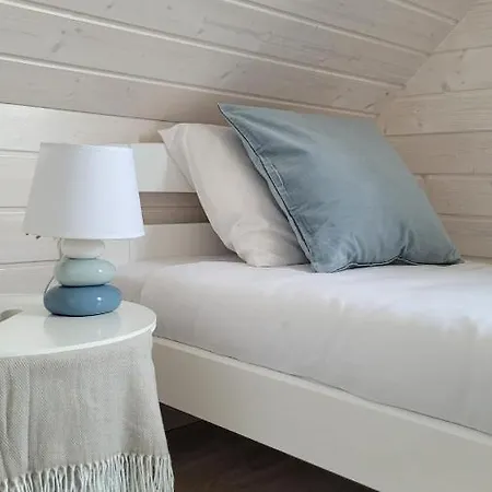 Lis I Mewa Apartamentowe Semesterbostad Wicie (West Pomeranian)