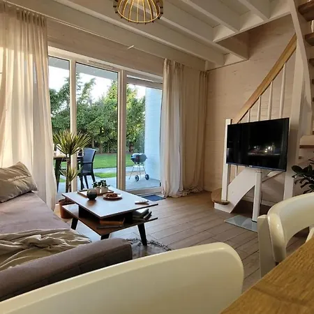 Lis I Mewa Apartamentowe Casa de Férias Wicie (West Pomeranian)